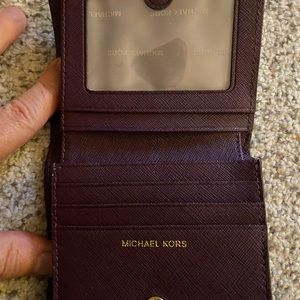 Michael Kors Womens bifold wallet. Comes from a smoke free home.